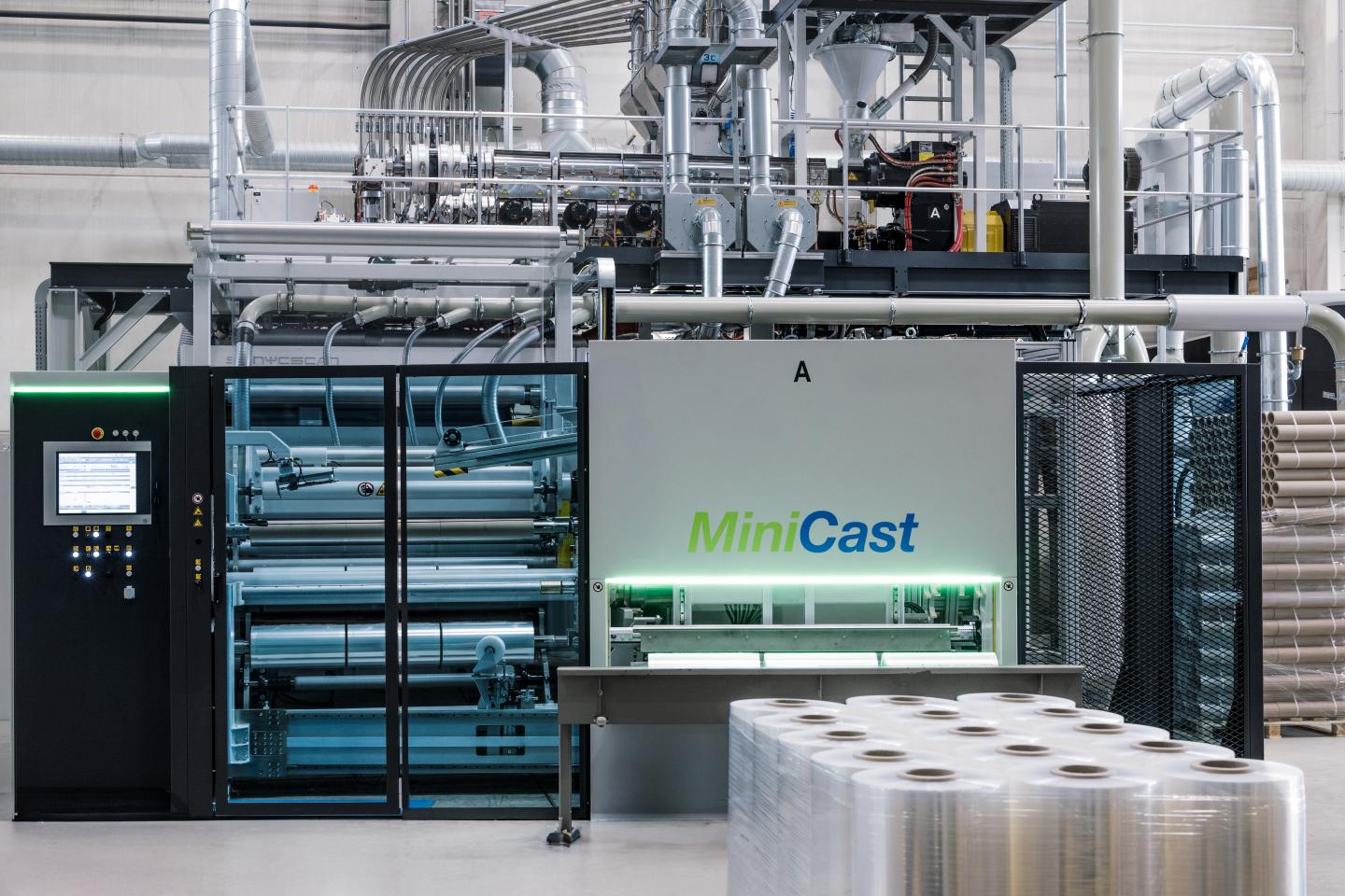 MiniCast stretch film line