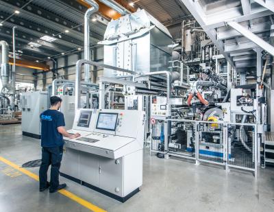 SML's FlexPack exgtrusion coating and laminating line