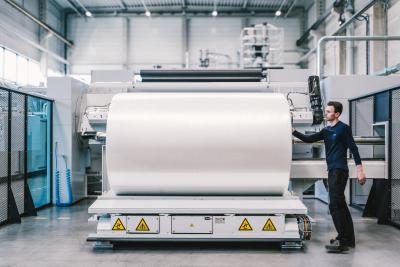 Turret Winder W1300 for jumbo rolls